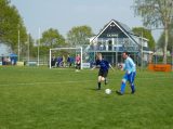 S.K.N.W.K. 3 - FC De Westhoek '20 4 (comp.) seizoen 2021-2022 (102/108)